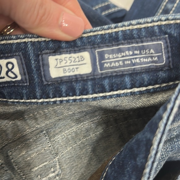 Miss Me  Woman’s Boot Cut jeans Dark Wash size 28 - Picture 12 of 14